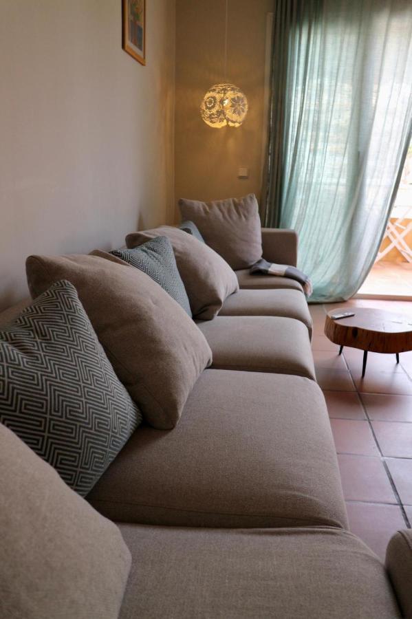 Satuna Beach Casa Бегур Екстериор снимка